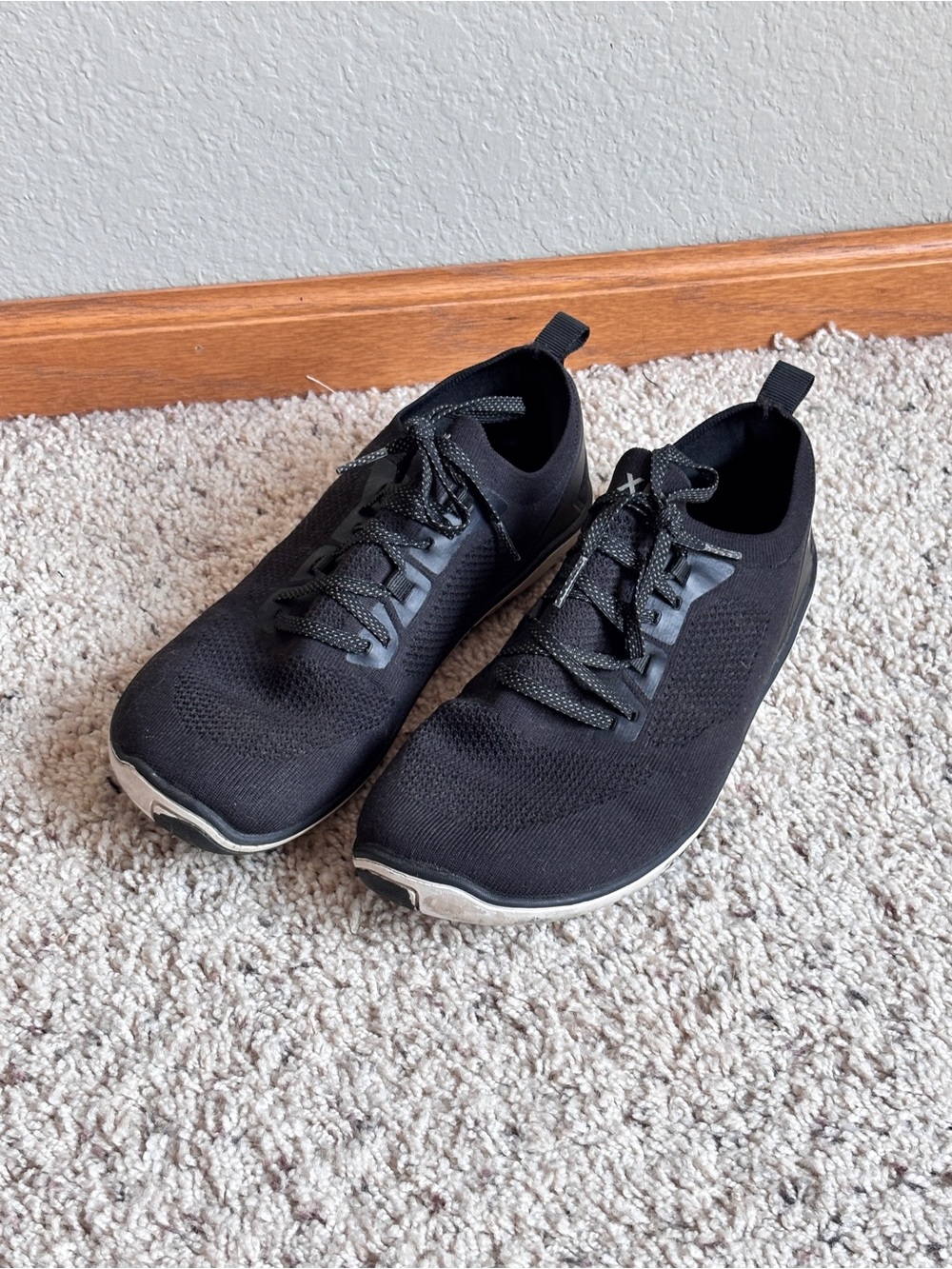 Xero Shoes Women's US 8,5 Nexus Knit Black and white Athletic Barefoot